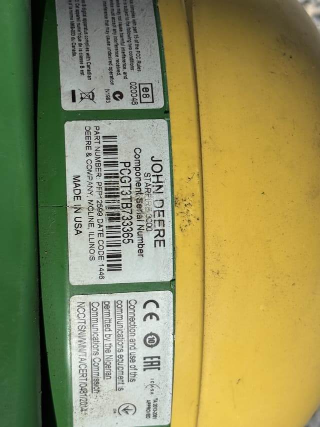 Image of John Deere StarFire 3000 equipment image 4