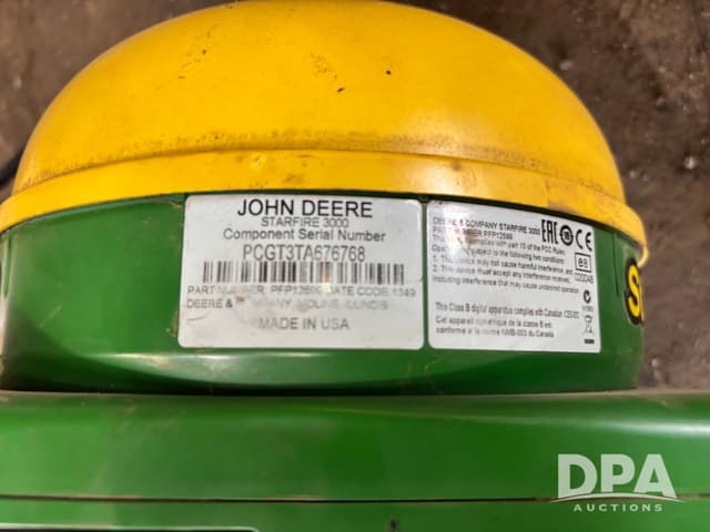 Image of John Deere StarFire 3000 equipment image 2