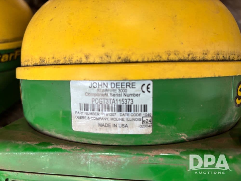 Image of John Deere StarFire 3000 Image 1
