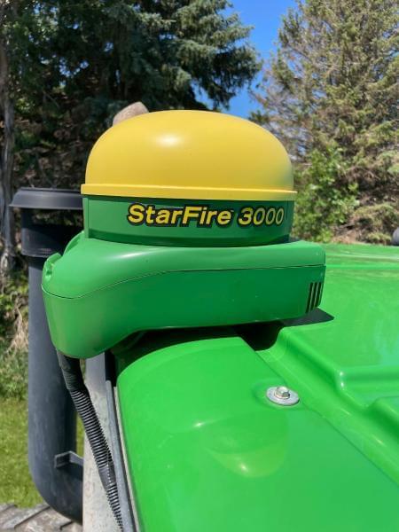 Image of John Deere StarFire 3000 equipment image 1