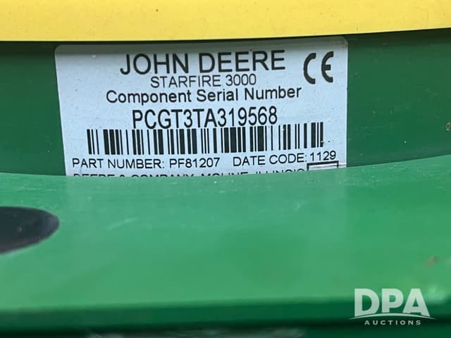 Image of John Deere StarFire 3000 equipment image 3