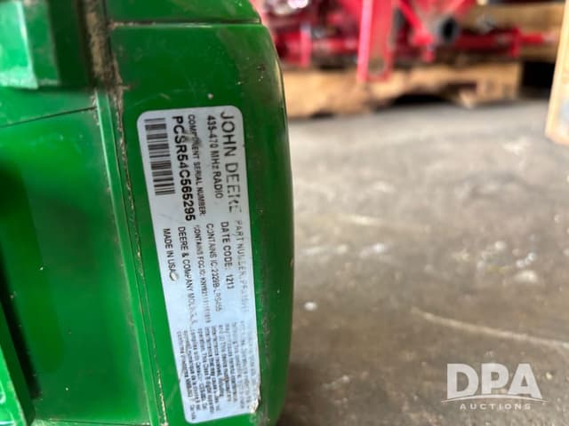 Image of John Deere StarFire 3000 equipment image 2