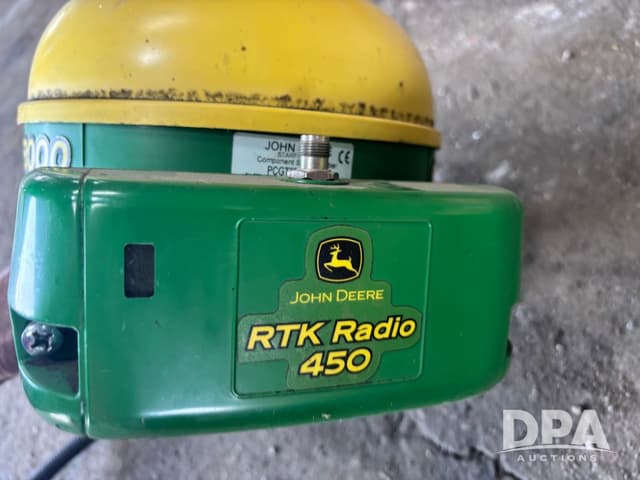 Image of John Deere StarFire 3000 equipment image 3