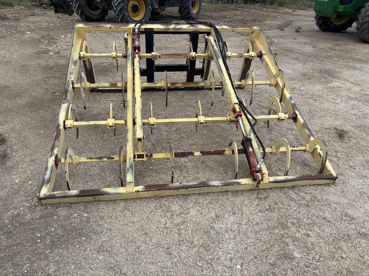 Steffen Systems Bale Grapple Equipment Image0