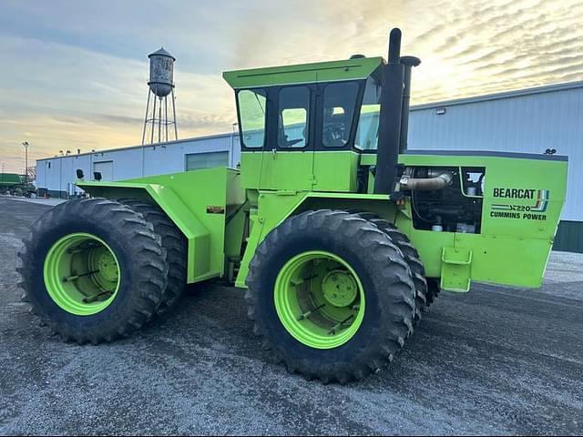 Image of Steiger Bearcat III ST-220 equipment image 1