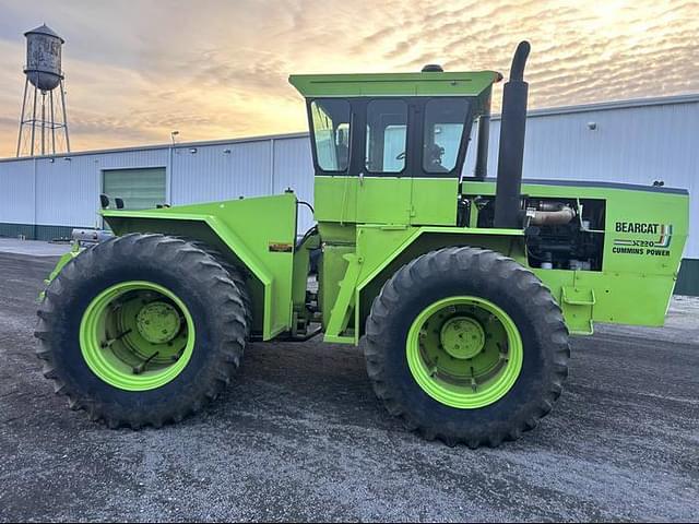 Image of Steiger Bearcat III ST-220 equipment image 2