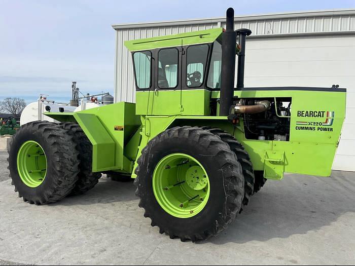 Image of Steiger Bearcat III ST-220 Primary image