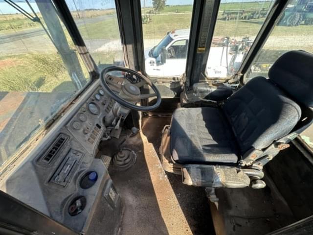 Image of Steiger Bearcat II ST-225 equipment image 4