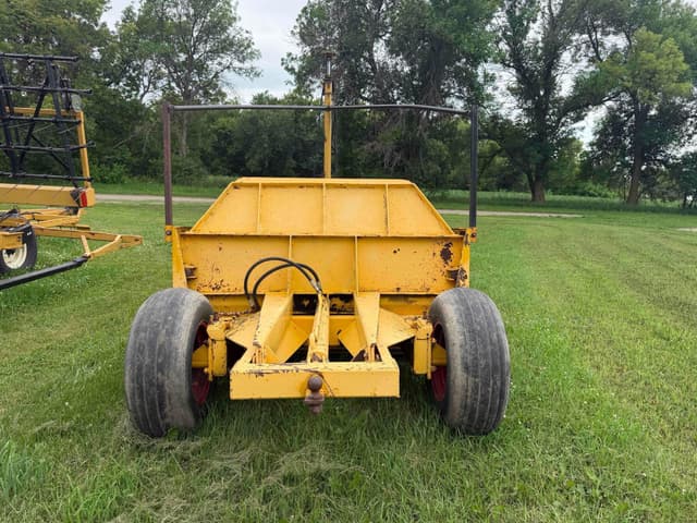 Image of Steiger 6YD equipment image 3