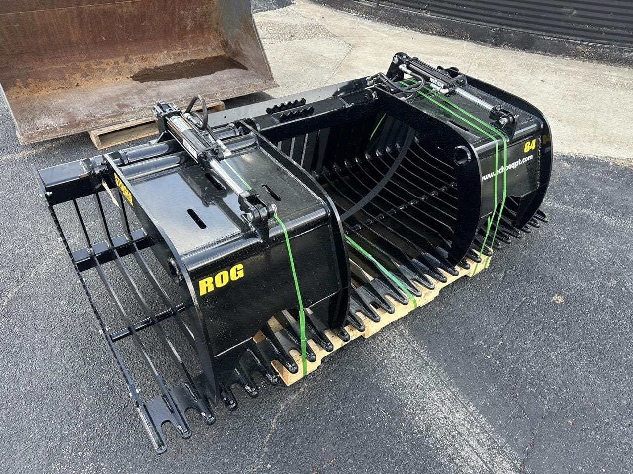 Stinger ROG 84 Equipment Image0