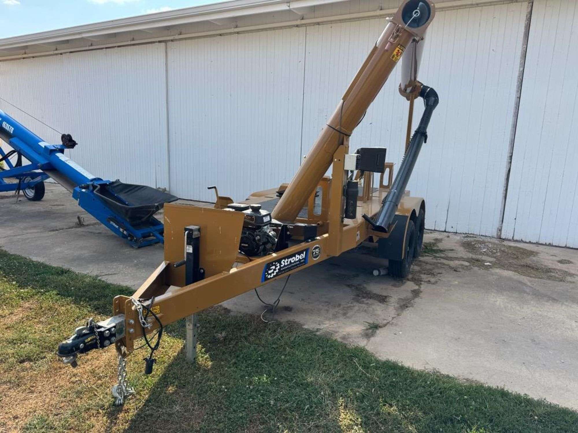 Strobel 2 BOX LP Equipment Image0