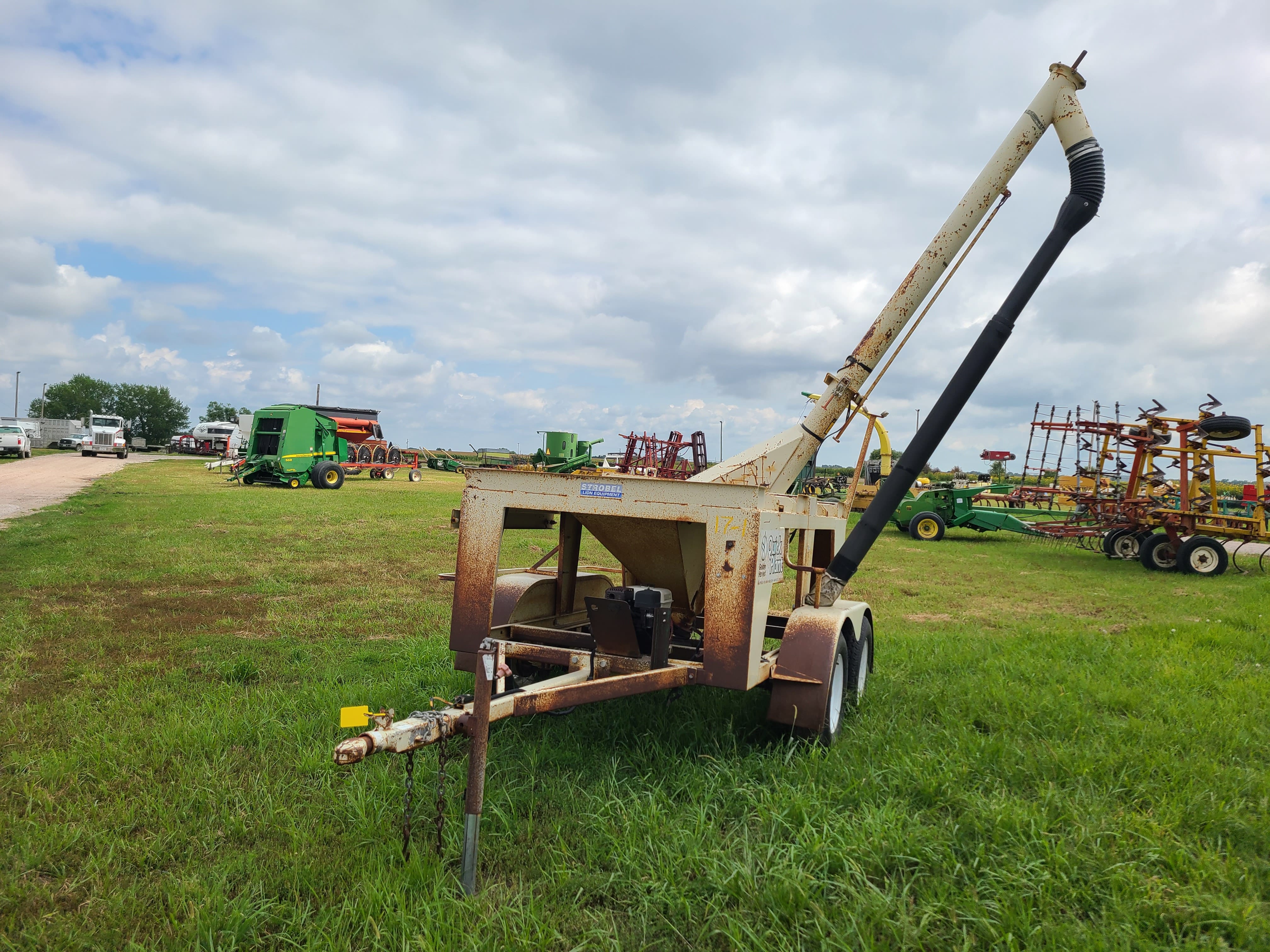 Strobel Undetermined Equipment Image0