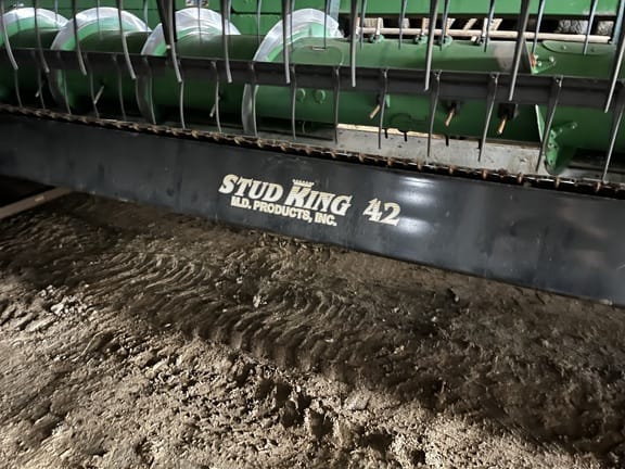 MD Products Stud King 42 Equipment Image0