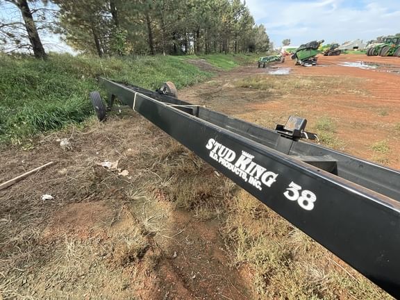 MD Products Stud King 38 Equipment Image0