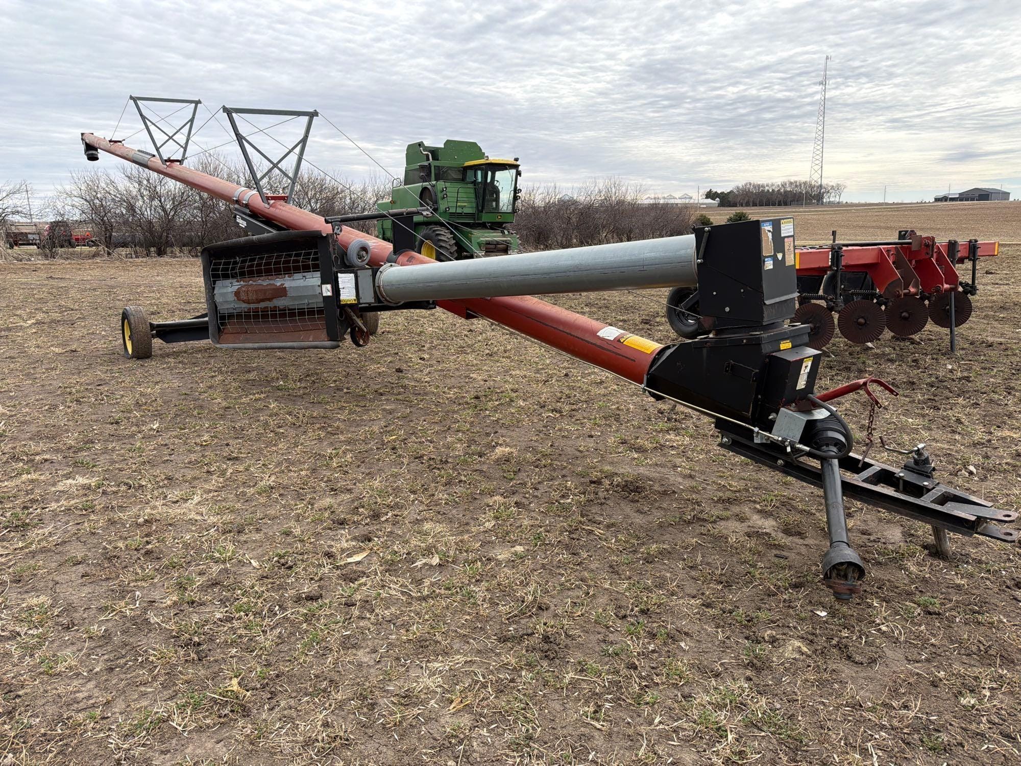 Sudenga 10x81 Equipment Image0