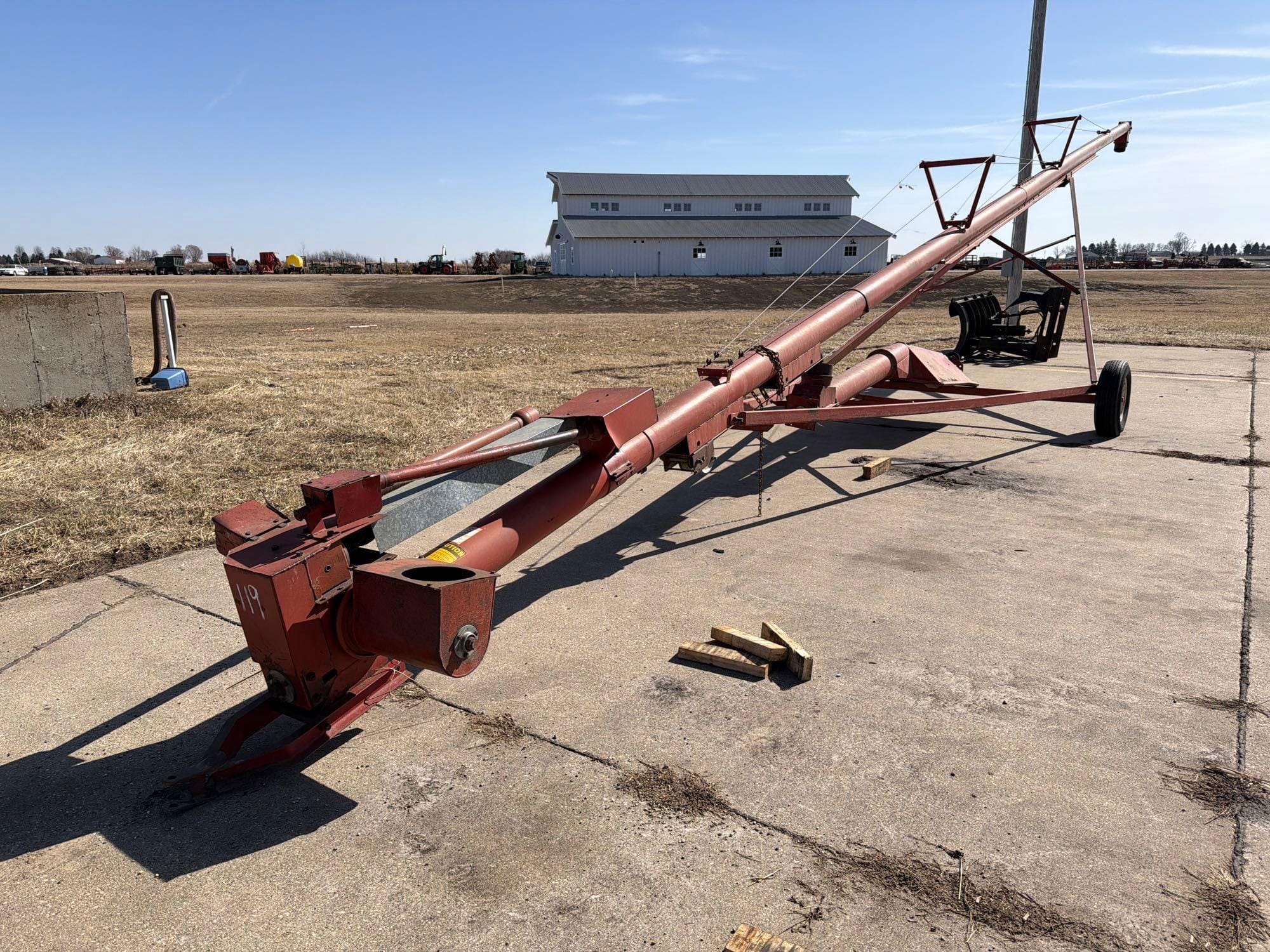 Sudenga 8x60 Equipment Image0