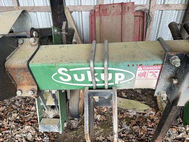 Image of Sukup 9400 equipment image 2