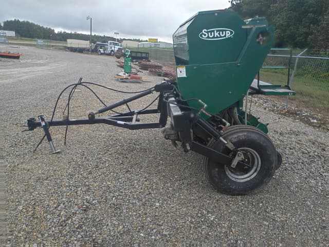 Image of Sukup 2050 equipment image 1