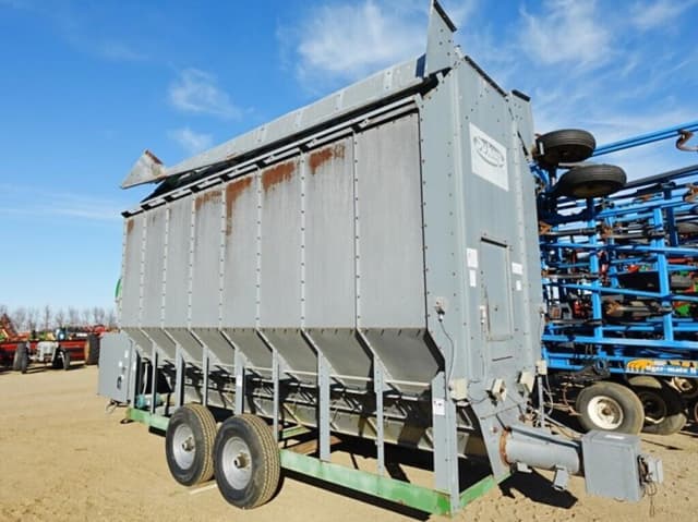 Image of Sukup T16 equipment image 2