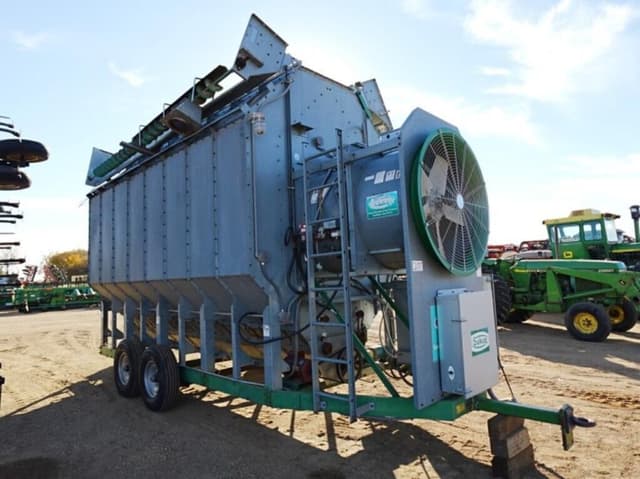 Image of Sukup T16 equipment image 1