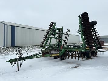 Main image Summers Series 10