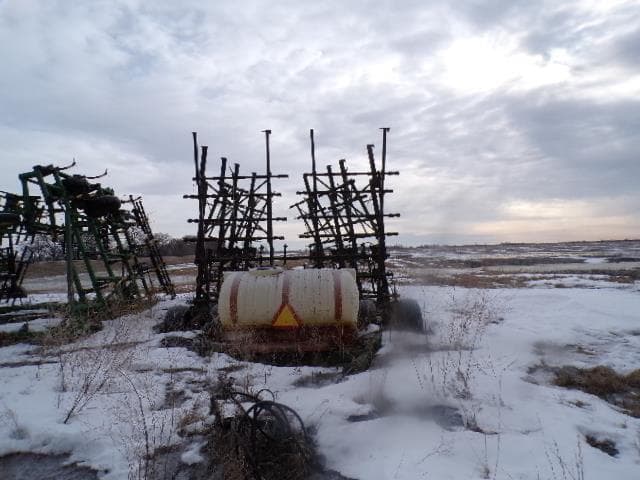 Image of Summers SuperWeeder equipment image 1