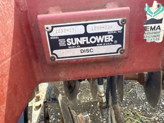 Image of Sunflower 1232 equipment image 1