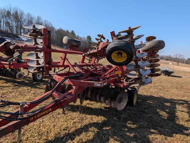 Image of Sunflower 1233 equipment image 1