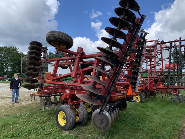 Image of Sunflower 1233-21 equipment image 3