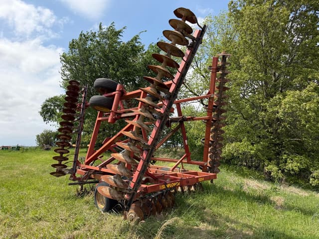 Image of Sunflower 1233 equipment image 3