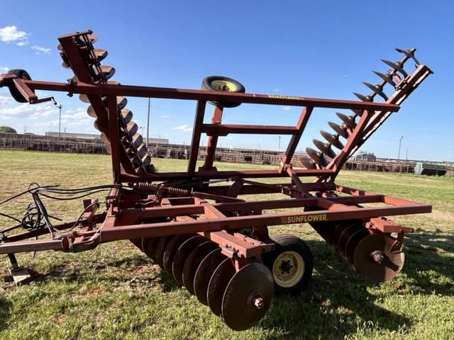 Image of Sunflower 1321 equipment image 2