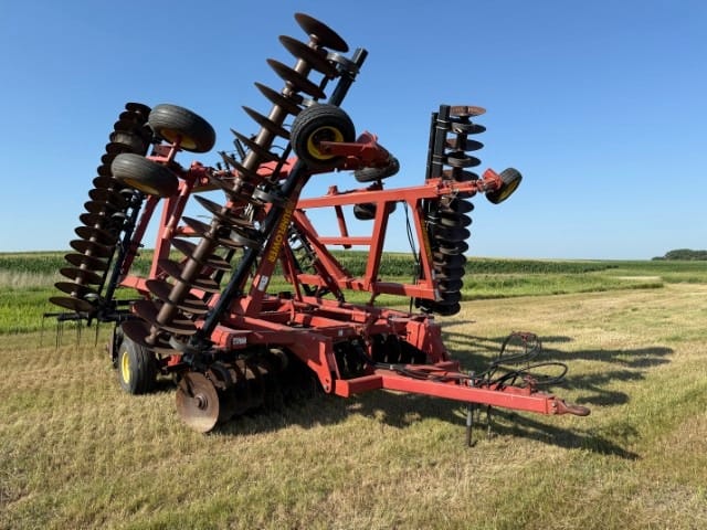 Sunflower 1433-35 Equipment Image0