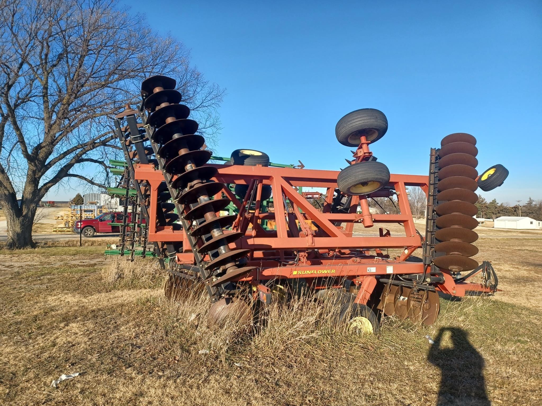 Sunflower 1434 Equipment Image0