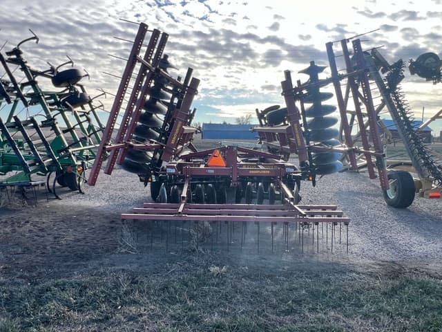 Image of Sunflower 1431 equipment image 4