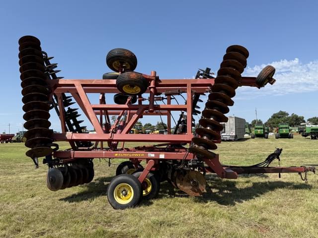 Image of Sunflower 1434-29 equipment image 1