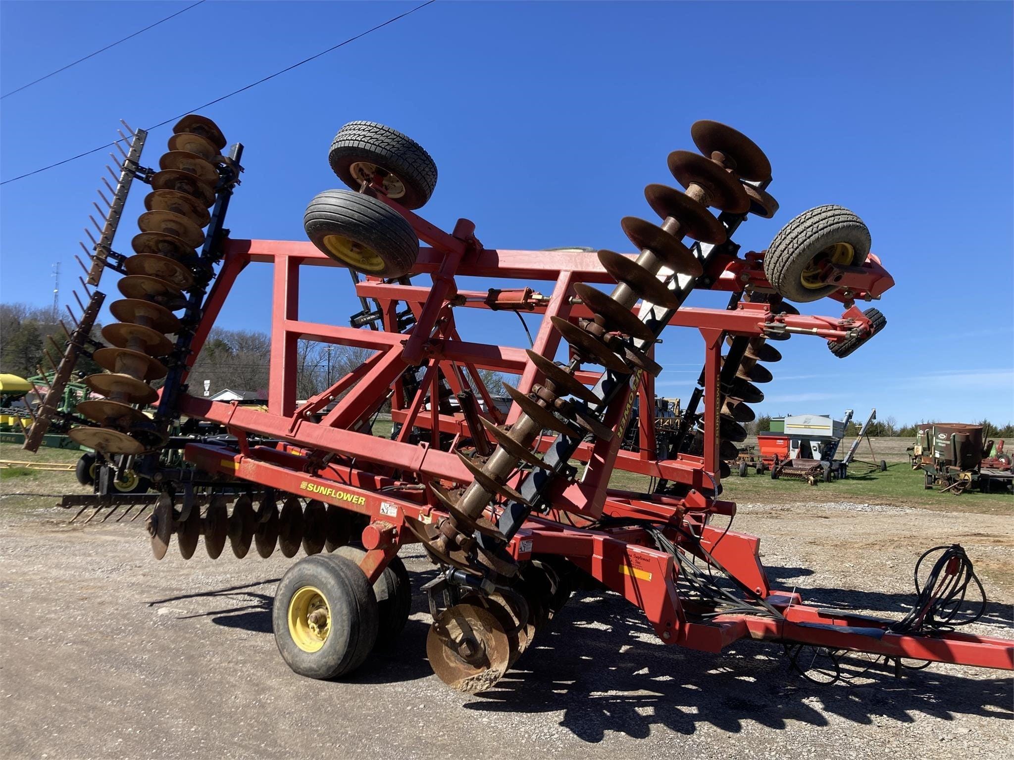 Sunflower 1434-33 Equipment Image0