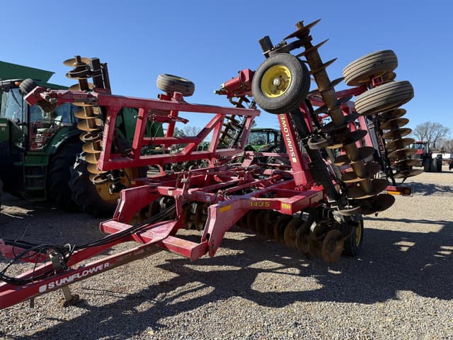 Image of Sunflower 1435 equipment image 2