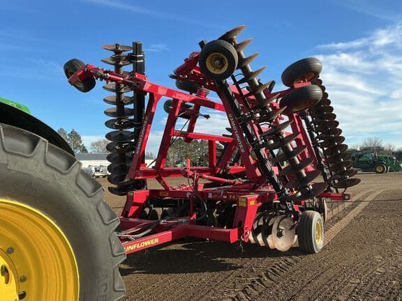 Image of Sunflower 1435-29 equipment image 3