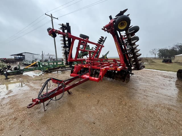 Image of Sunflower 1435-33 equipment image 1