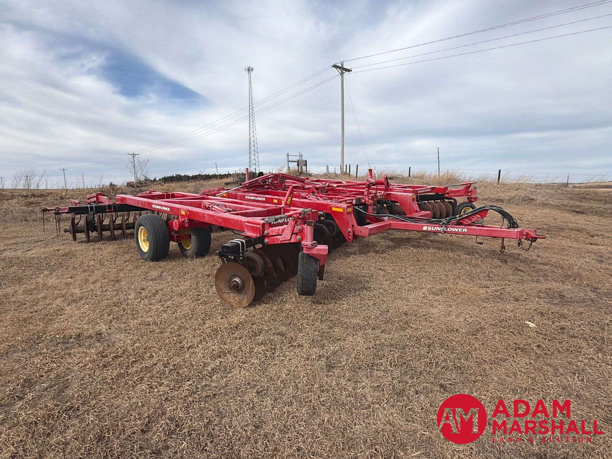 Sunflower 1435 Equipment Image0