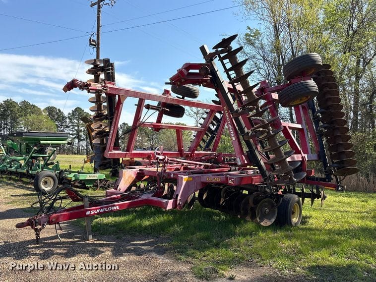 Sunflower 1435 Equipment Image0