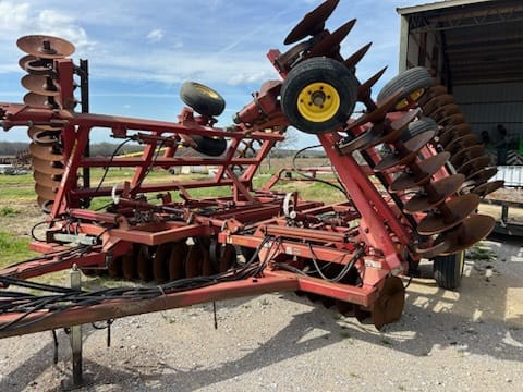 Sunflower 1444 Equipment Image0