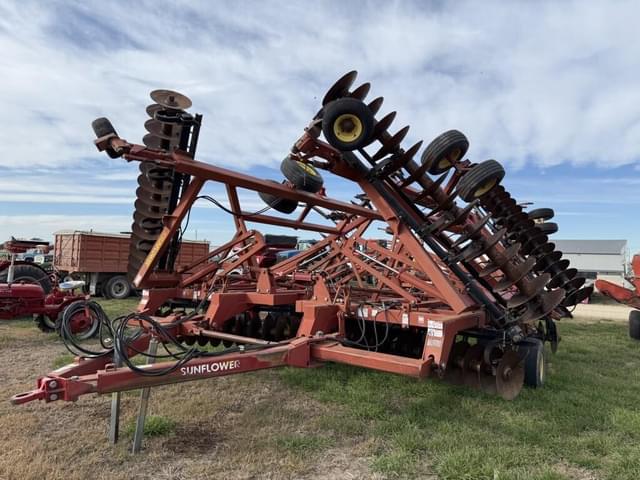 Image of Sunflower 1544 equipment image 1