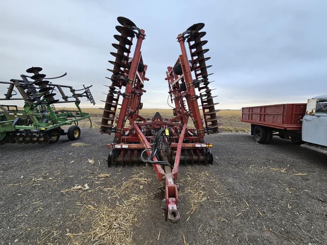 Image of Sunflower 2320 equipment image 1