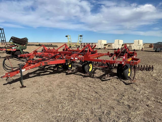 Image of Sunflower 3030 equipment image 2