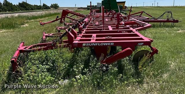 Image of Sunflower 3392 equipment image 3