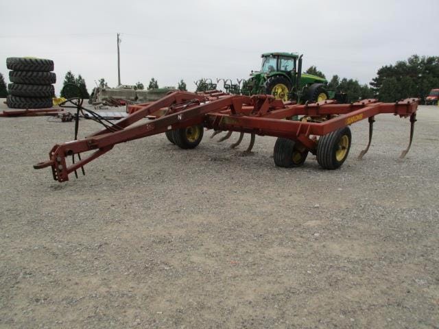 Sunflower 4110 Equipment Image0