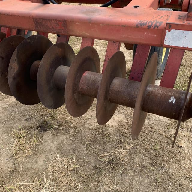 Image of Sunflower 4211-11 equipment image 2