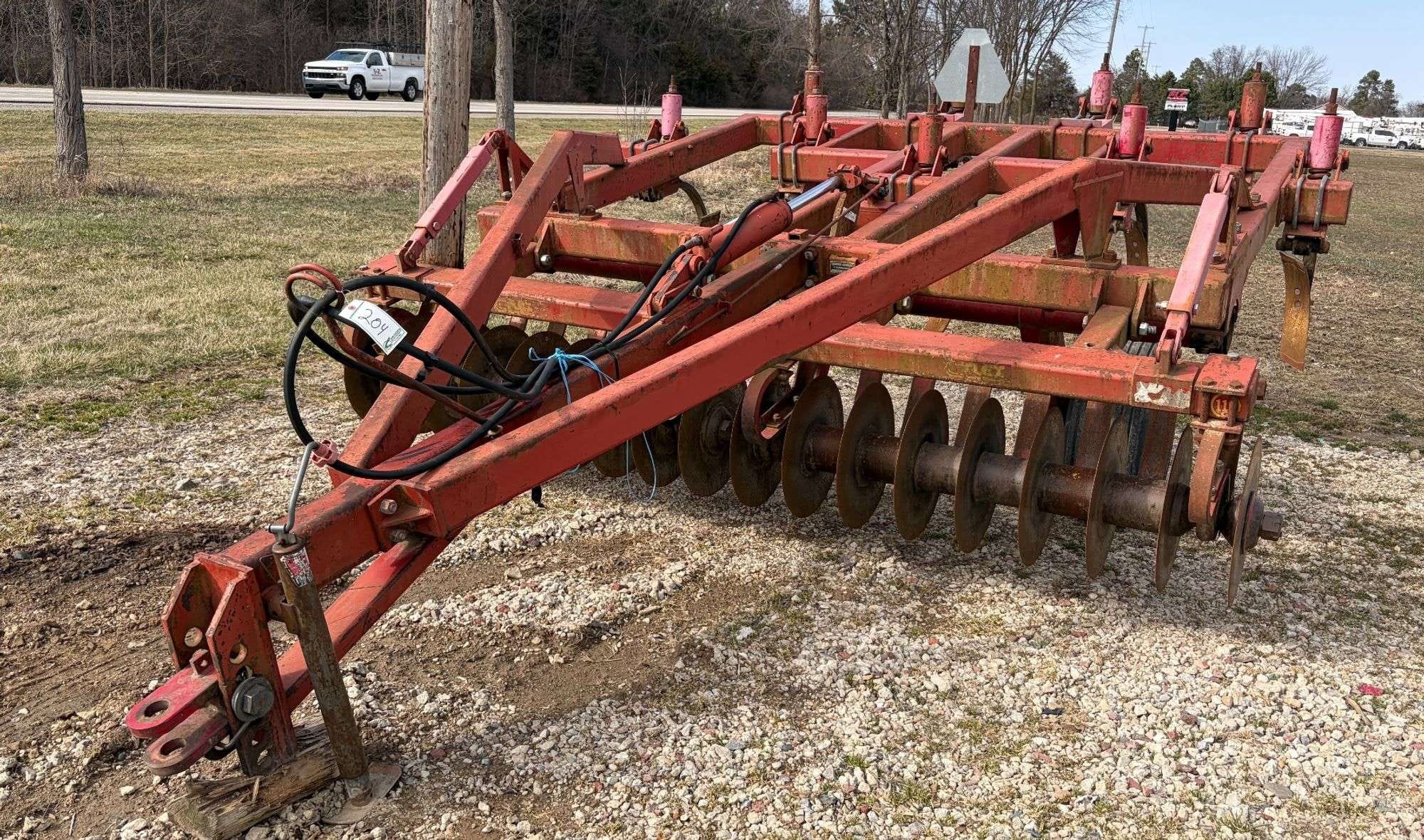 Sunflower 4211 Equipment Image0