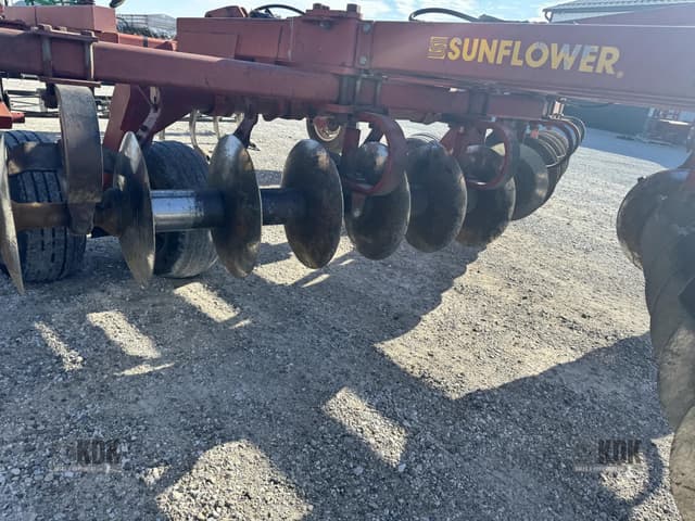 Image of Sunflower 4311-14 equipment image 3